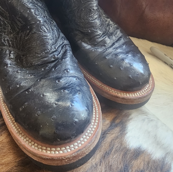 Lucchese full quill ostrich womens ropers - Picture 6 of 7